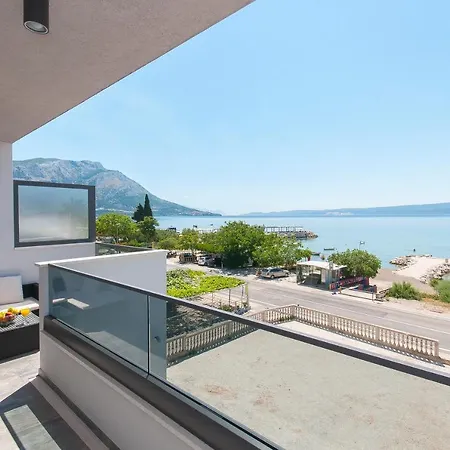 Apartment & Luxury Penthouse Omis