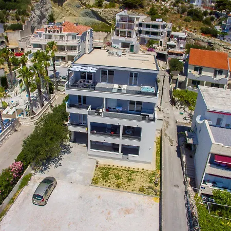 Apartment & Luxury Penthouse Omis